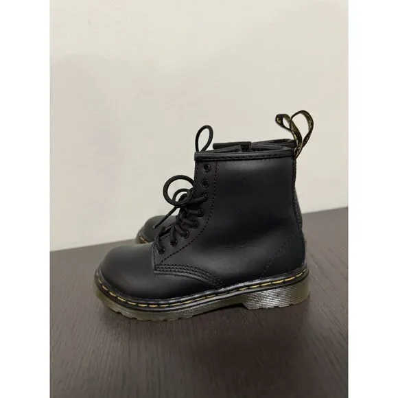 Dr. Martens Kids Combat Black High Top Boots Size UK 9 US 10 Boys Girls Shoes - Picture 6 of 7